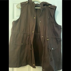 2x espresso color vest with hood